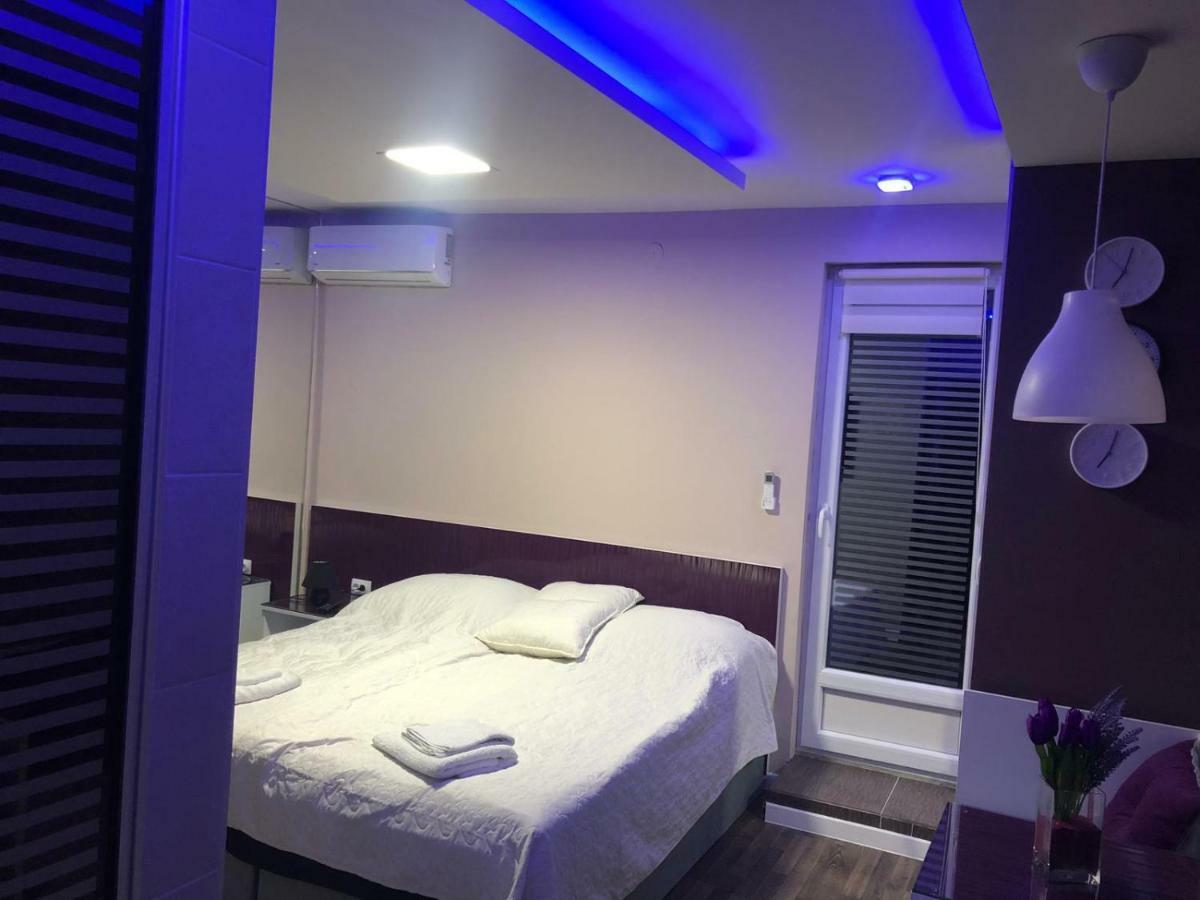 Vladana Lux App Appartement Kruševac Buitenkant foto