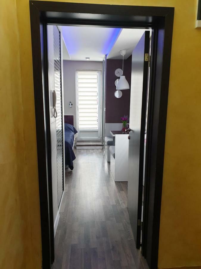 Vladana Lux App Appartement Kruševac Buitenkant foto